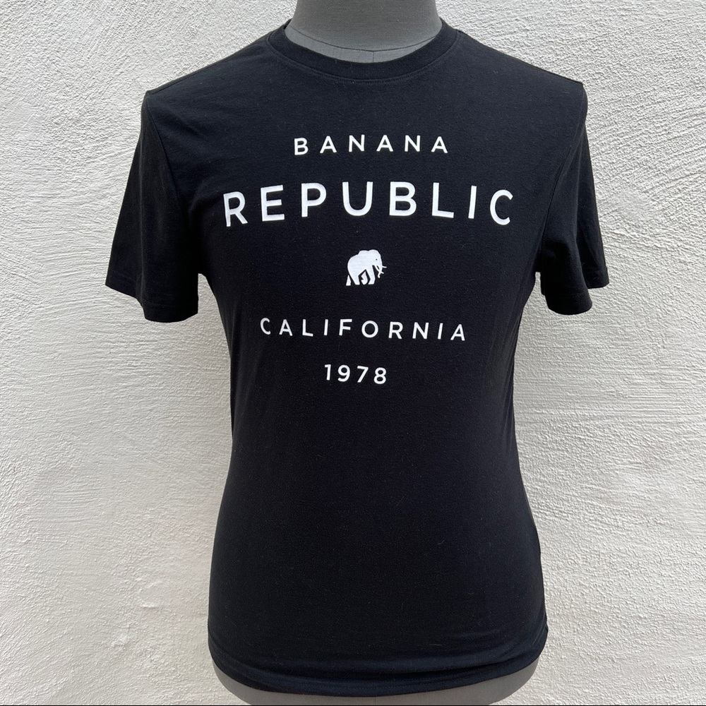 Banana Republic California Logo Tee
